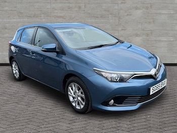 Used Toyota Auris 2015 for sale - 78838140: Photo