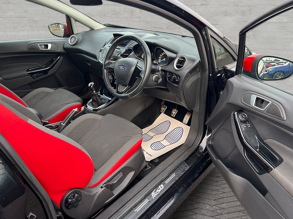 Used Ford Fiesta 2016 for sale - 77198578: Photo 11