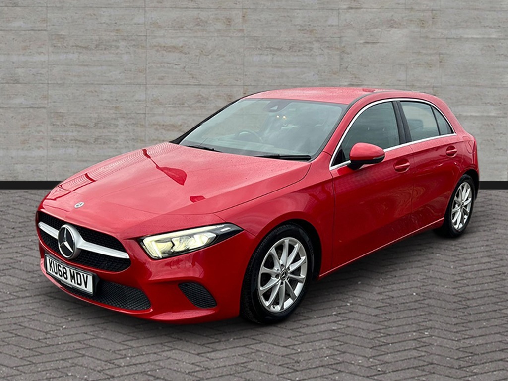 Used Mercedes-Benz A-Class 2018 for sale - 77851485: Photo 2