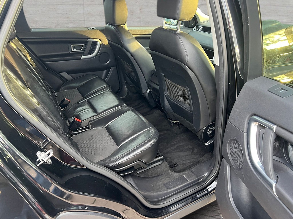 Used Land Rover Discovery Sport 2016 for sale - 76358370: Photo 14