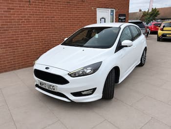 Used Ford Focus 2017 for sale - 79732500: Photo