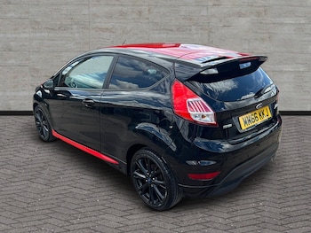 Used Ford Fiesta 2016 for sale - 79057974: Photo