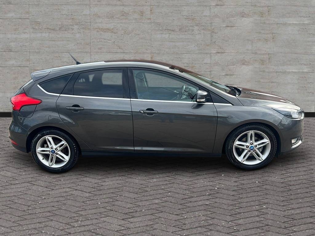 Used Ford Focus 2016 for sale - 76177343: Photo 11