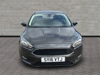 Used Ford Focus 2016 for sale - 76177343: Photo 2