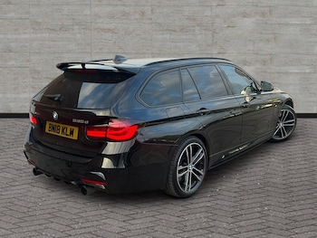 Used BMW 3 Series 2018 for sale - 76292397: Photo