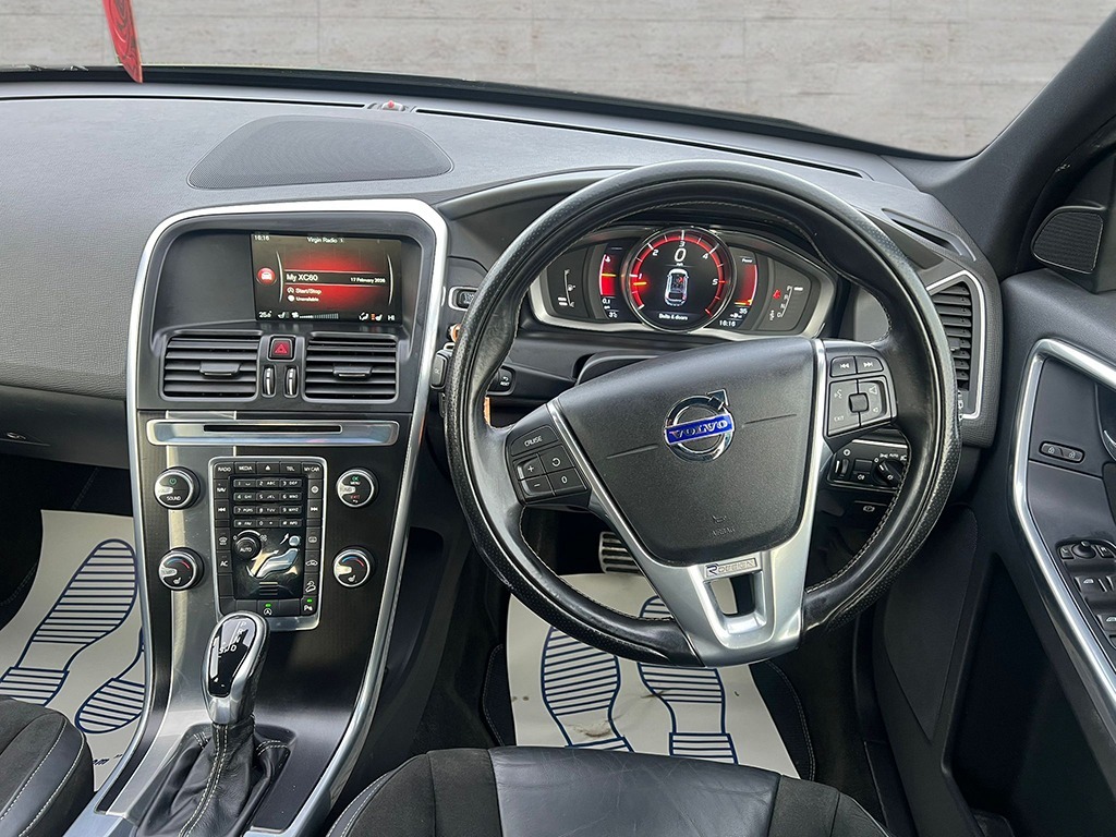 Used Volvo XC60 2015 for sale - 77616160: Photo 4