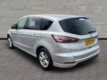 Used Ford S-Max 2016 for sale - 76243357: Photo 4