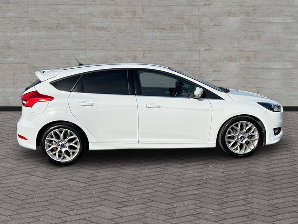 Used Ford Focus 2015 for sale - 77662844: Photo 10