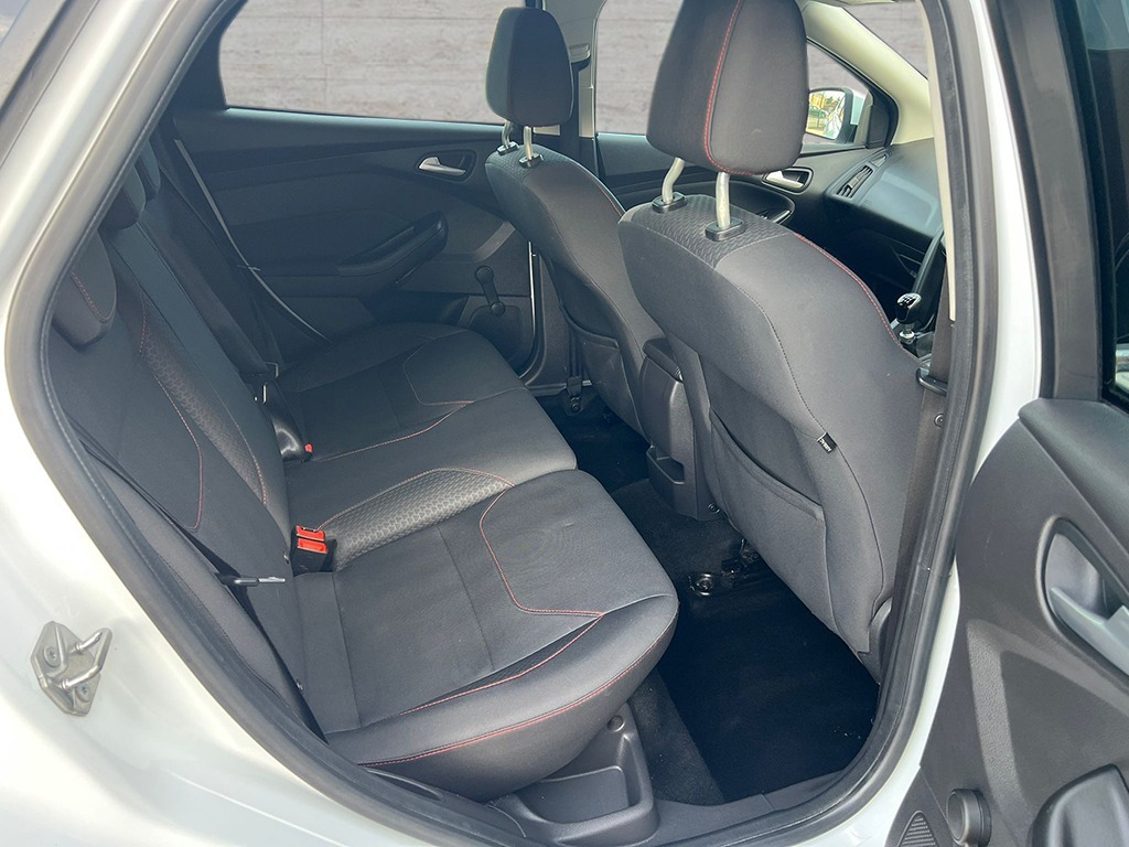 Used Ford Focus 2015 for sale - 77662844: Photo 16