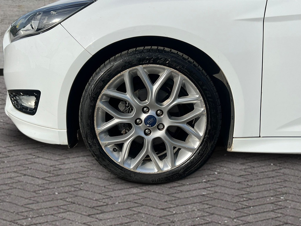 Used Ford Focus 2015 for sale - 77662844: Photo 7