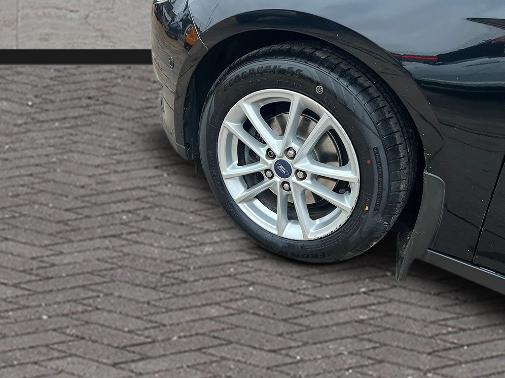 Used Ford Focus 2015 for sale - 77039228: Photo 10