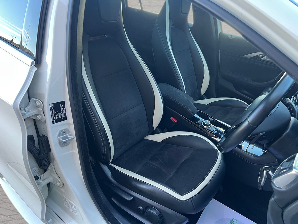 Used Infiniti Q30 2016 for sale - 77918244: Photo 15