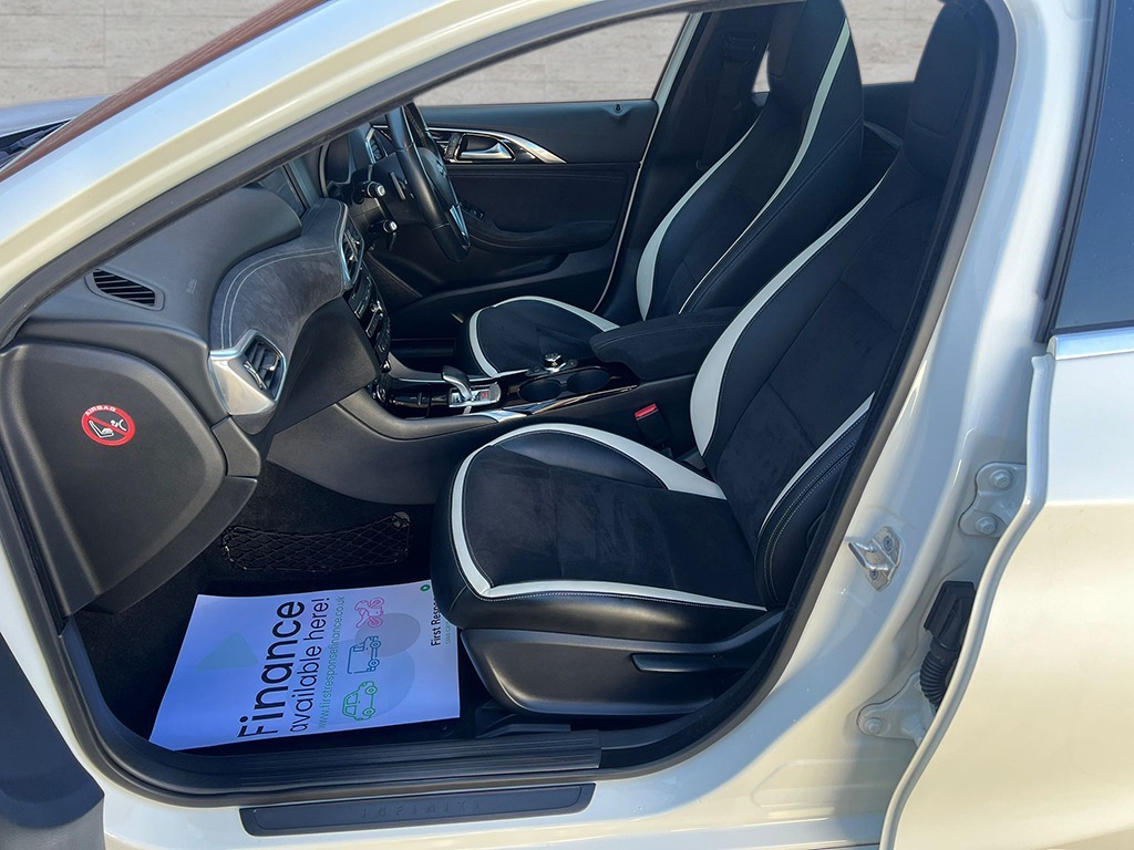 Used Infiniti Q30 2016 for sale - 77918244: Photo 25