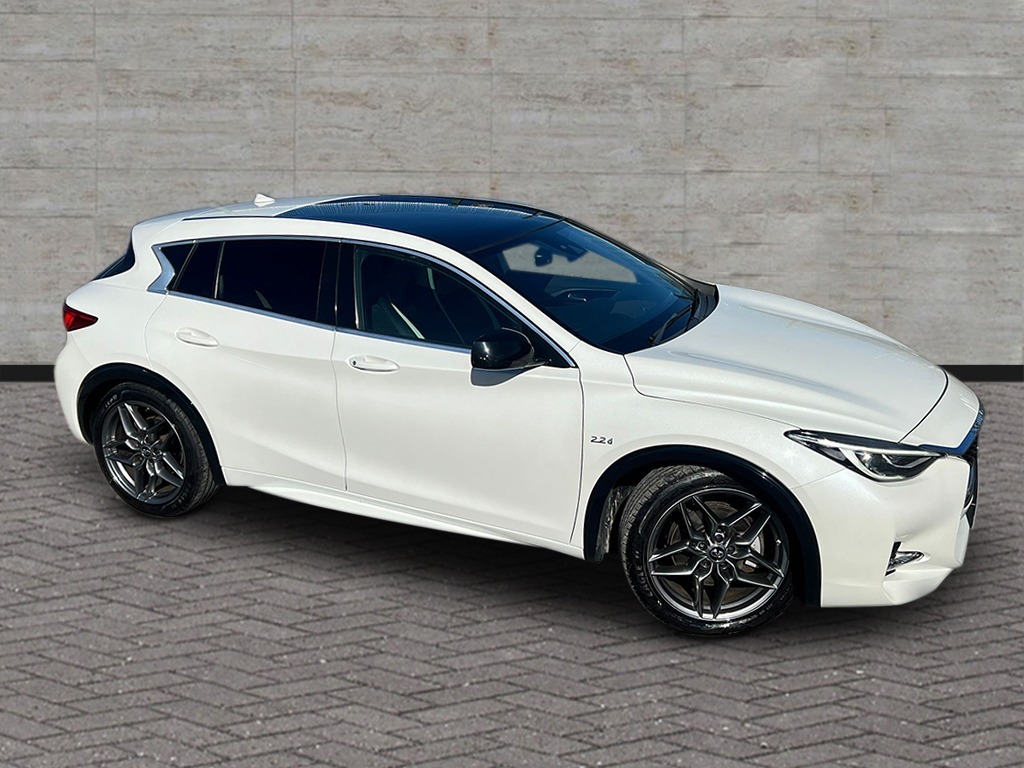 Used Infiniti Q30 2016 for sale - 77918244: Photo 27