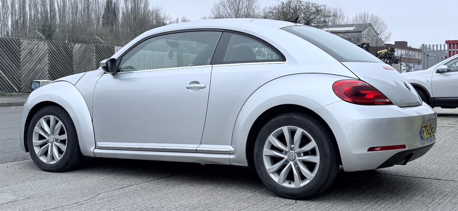 Used Volkswagen Beetle 2012 for sale - 77798051: Photo 10