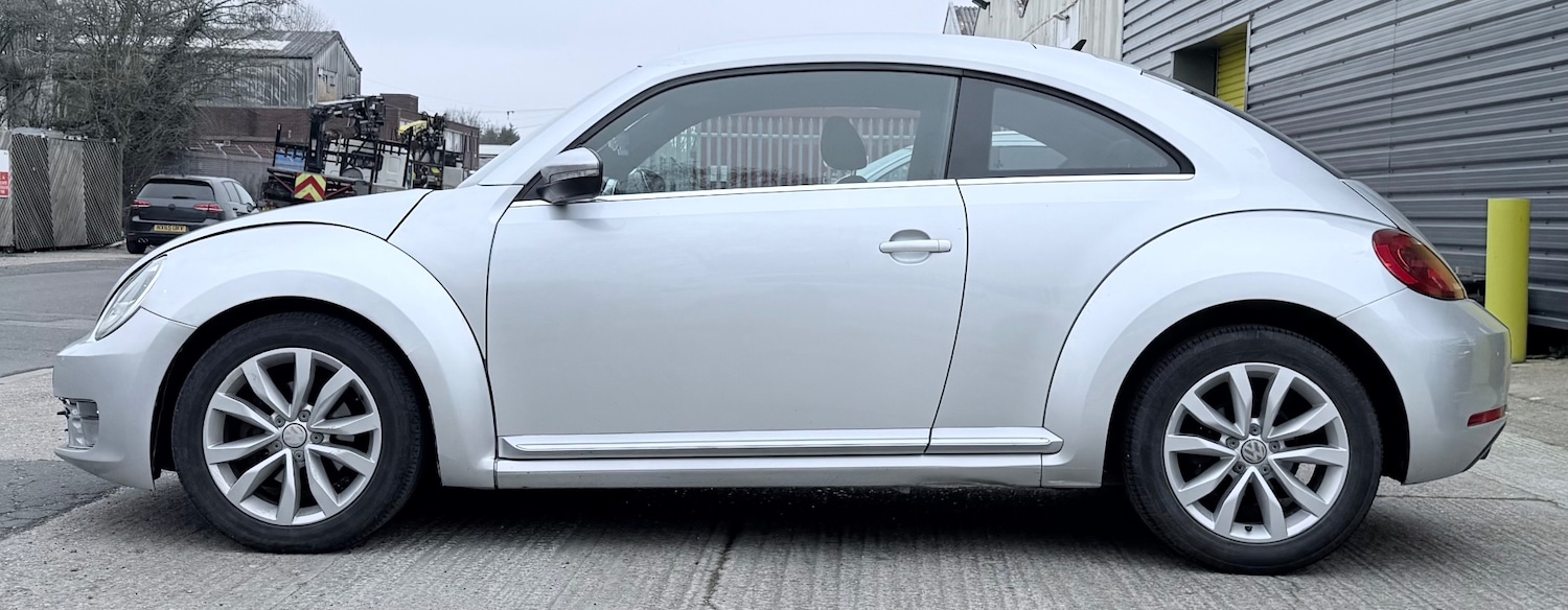 Used Volkswagen Beetle 2012 for sale - 77798051: Photo 9