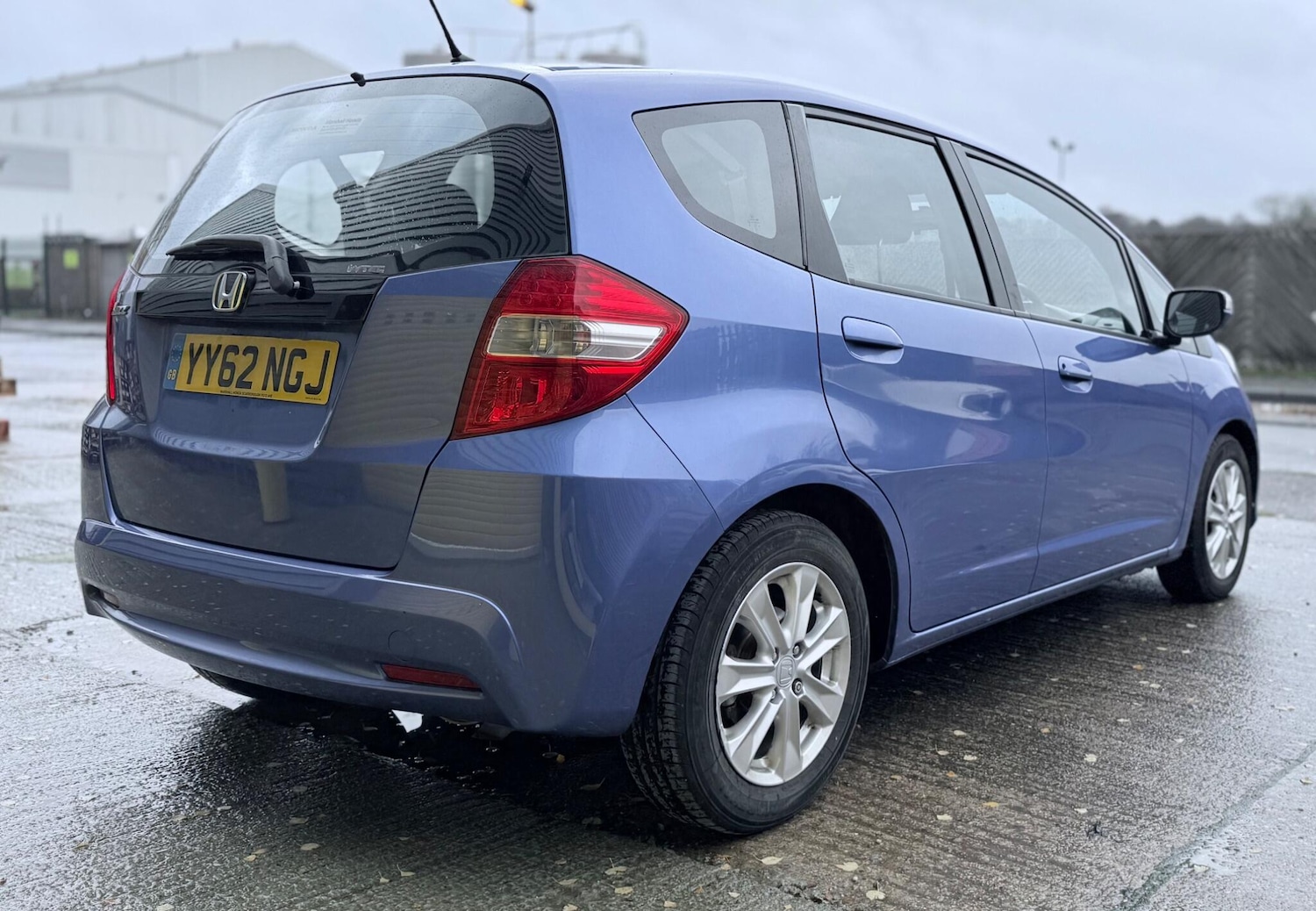 Used Honda Jazz 2012 for sale - 77205068: Photo 10