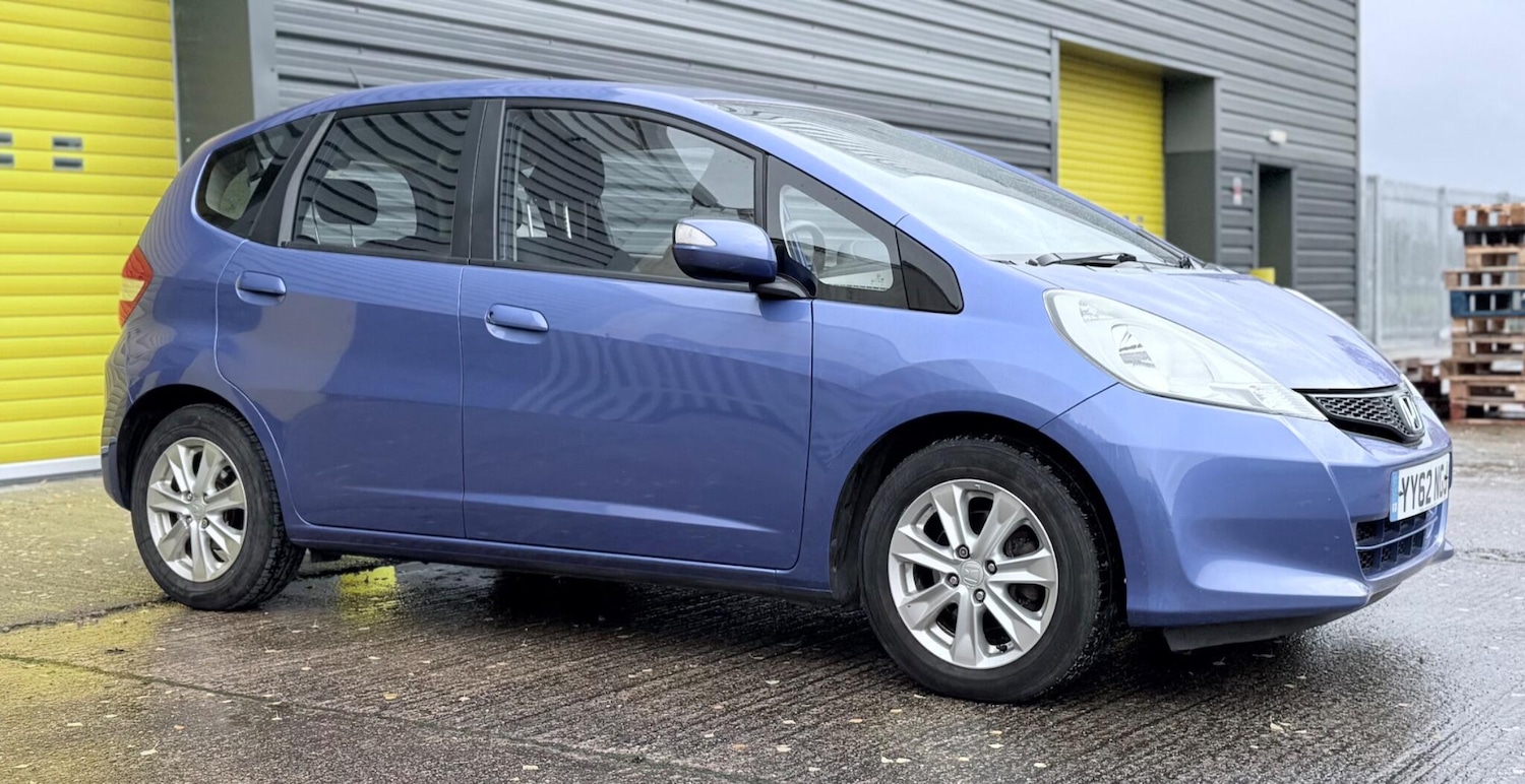 Used Honda Jazz 2012 for sale - 77205068: Photo 13