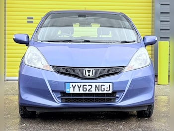 Used Honda Jazz 2012 for sale - 77205068: Photo