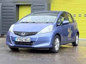 Used Honda Jazz 2012 for sale - 77205068: Photo
