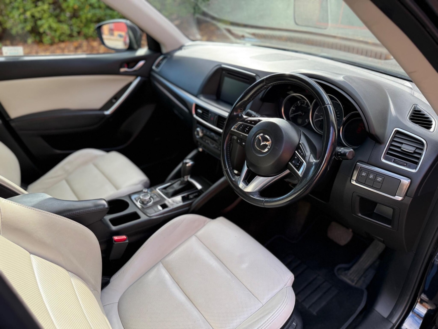 Used Mazda CX-5 2016 for sale - 76485269: Photo 2