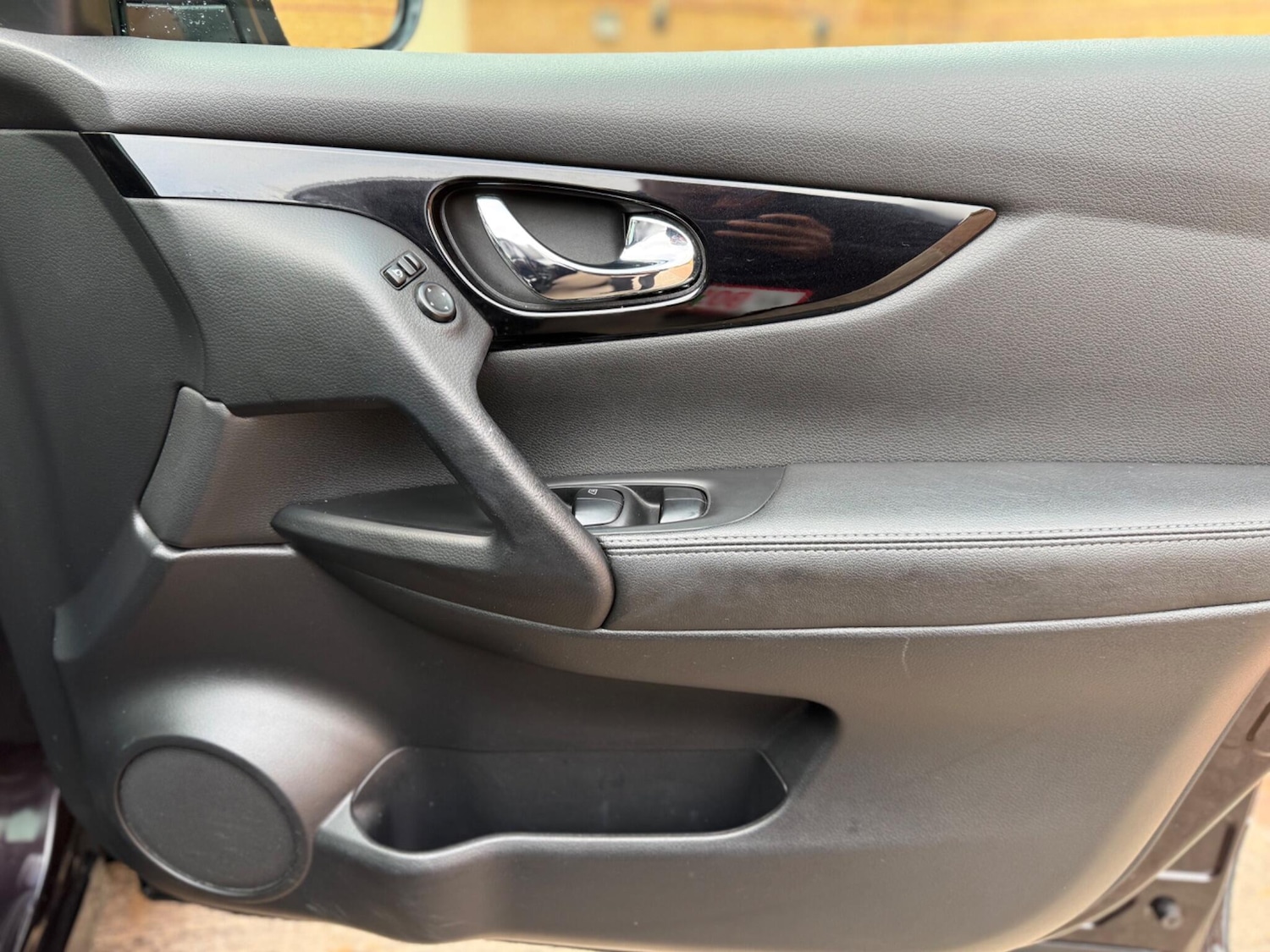 Used Nissan Qashqai 2014 for sale - 76484436: Photo 40