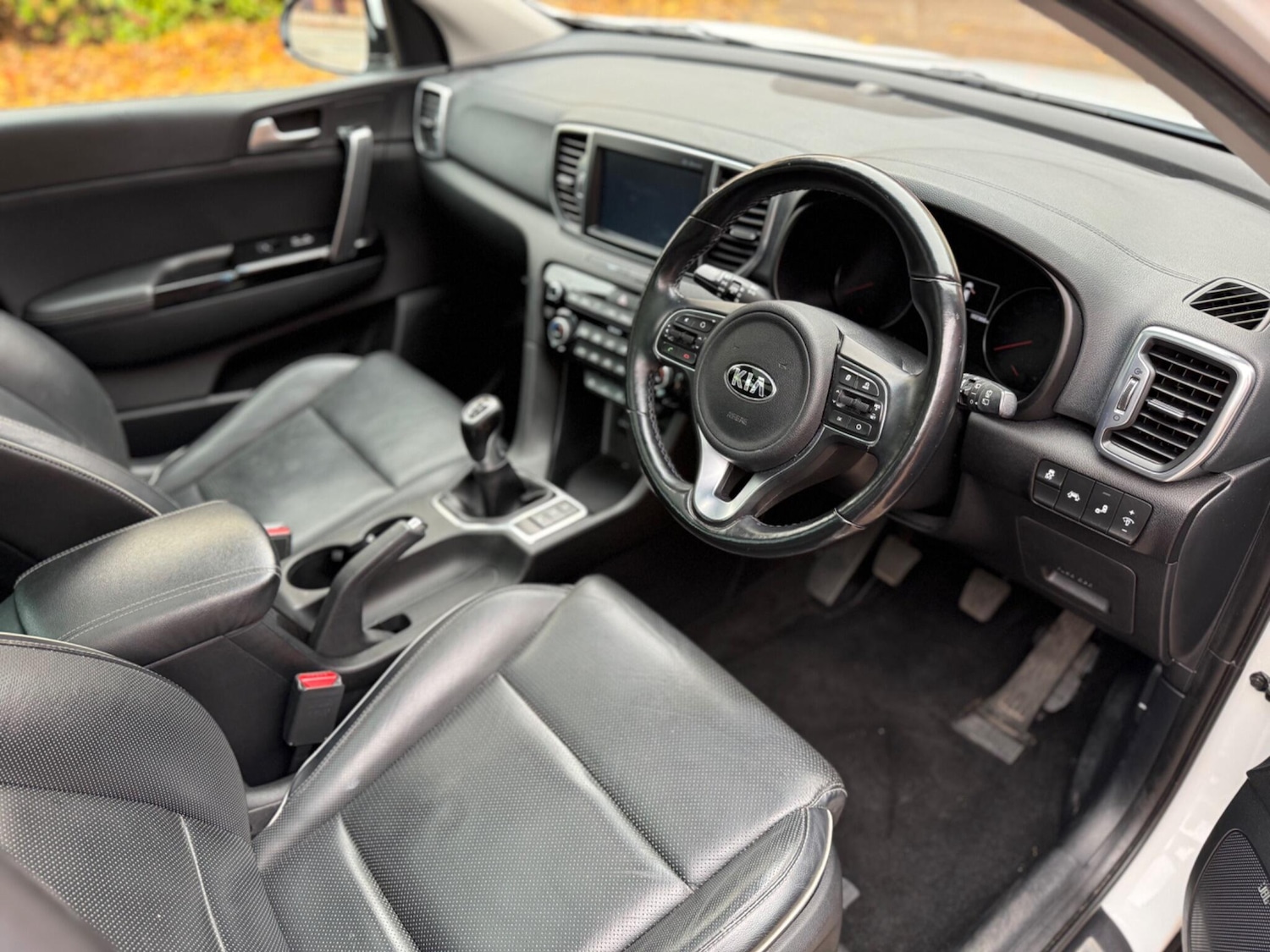 Used Kia Sportage 2016 for sale - 76485081: Photo 2