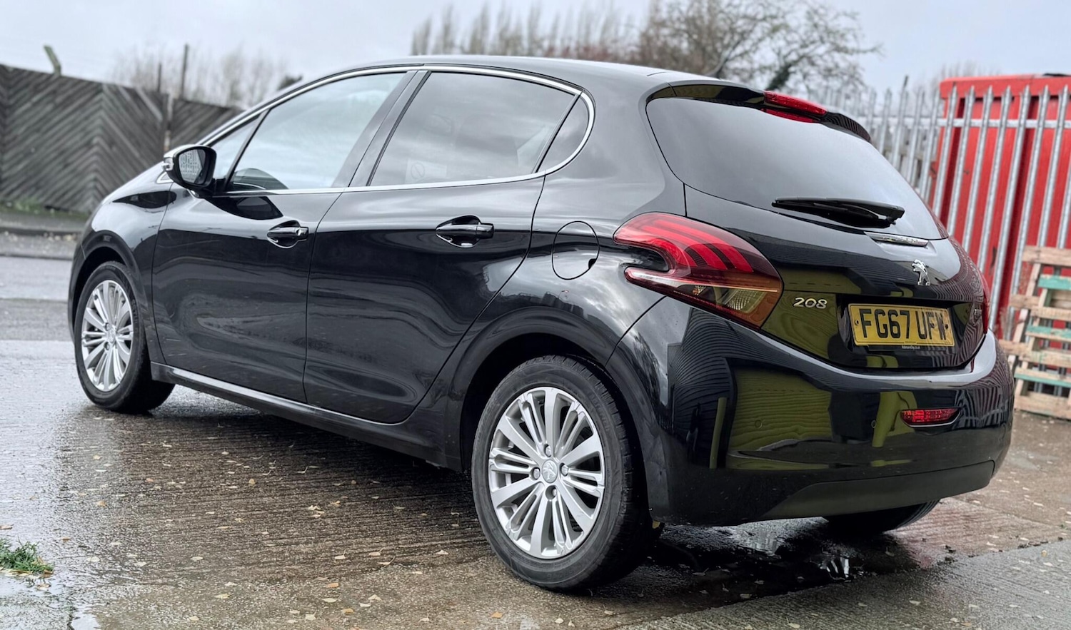 Used Peugeot 208 2017 for sale - 77205071: Photo 10