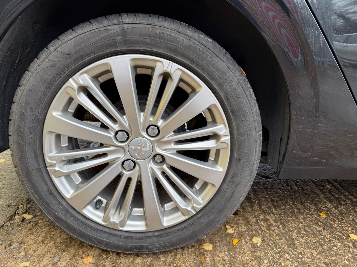 Used Peugeot 208 2017 for sale - 77205071: Photo 22