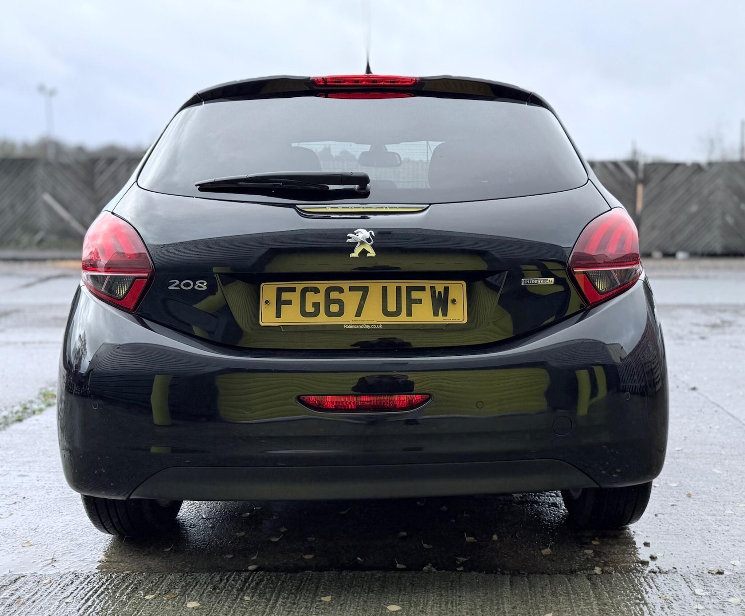 Used Peugeot 208 2017 for sale - 77205071: Photo 3