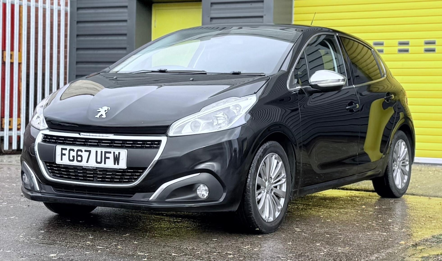Used Peugeot 208 2017 for sale - 77205071: Photo 4
