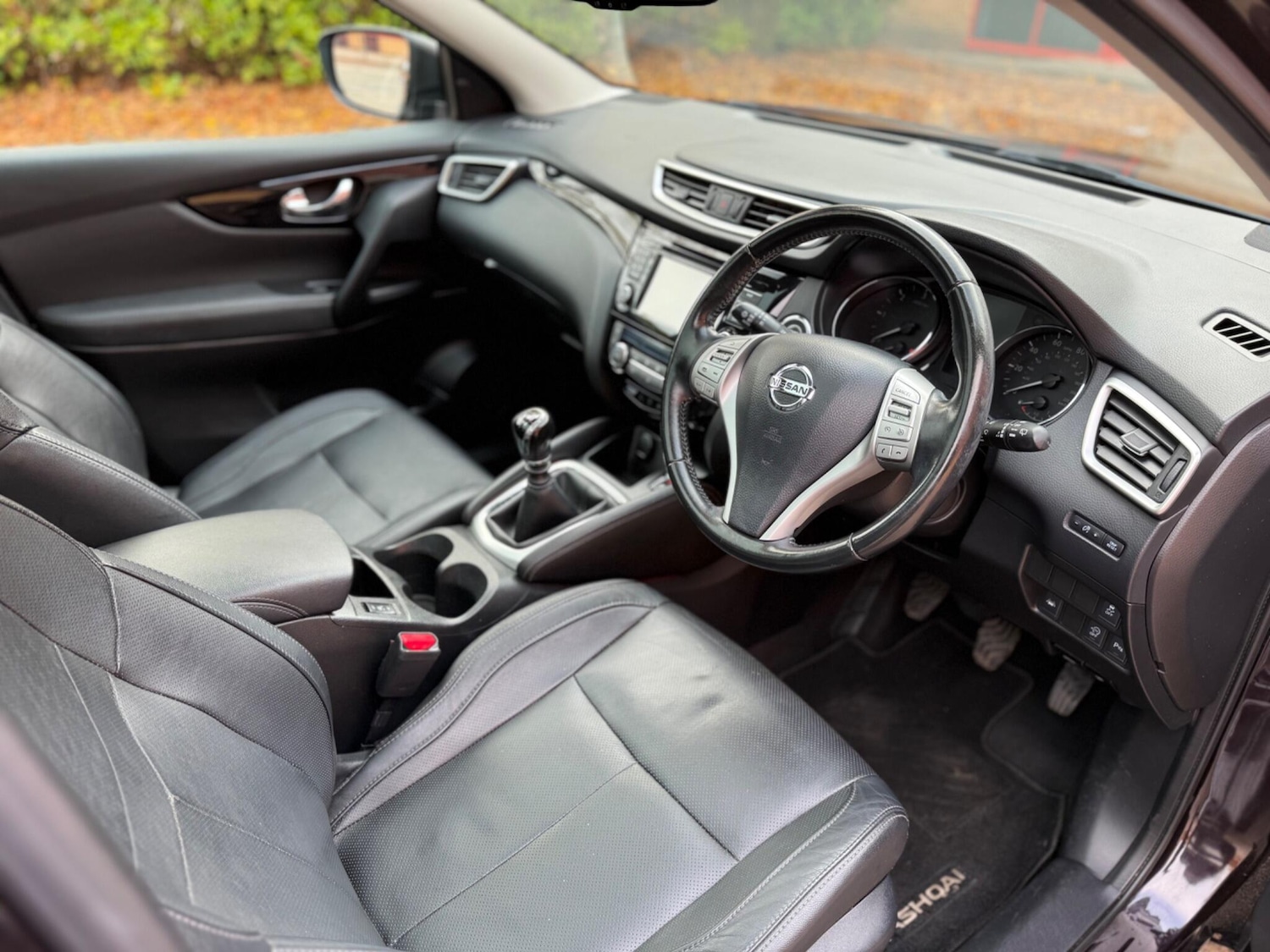 Used Nissan Qashqai 2014 for sale - 76527609: Photo 2