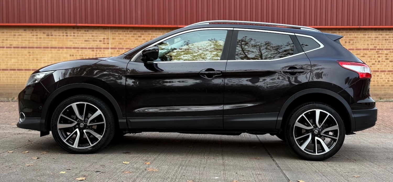 Used Nissan Qashqai 2014 for sale - 76527609: Photo 8