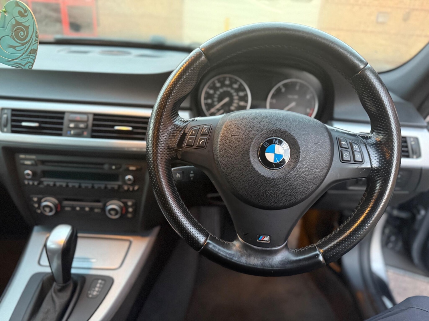 Used BMW 3 Series 2009 for sale - 77091088: Photo 28