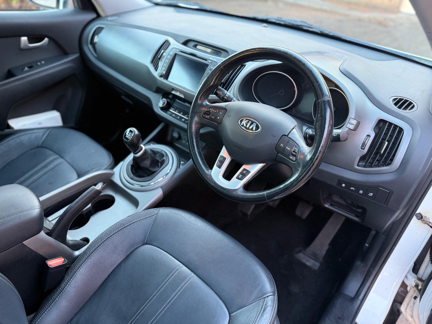 Used Kia Sportage 2015 for sale - 76671716: Photo 2