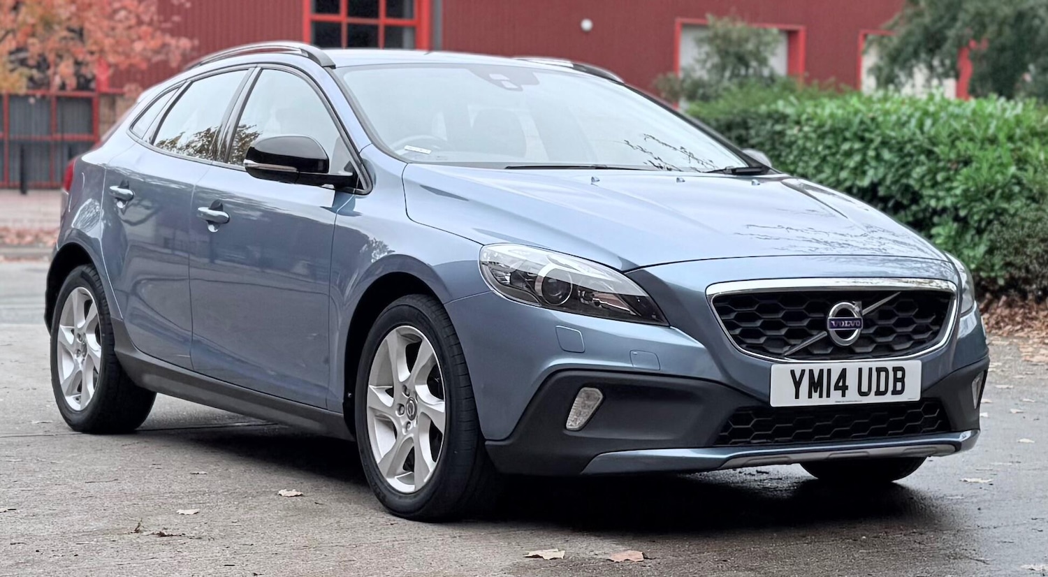 Used Volvo V40 2014 for sale - 76484503: Photo 18