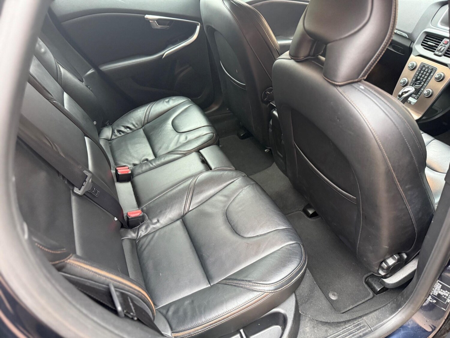 Used Volvo V40 Cross Country 2016 for sale - 76549420: Photo 21