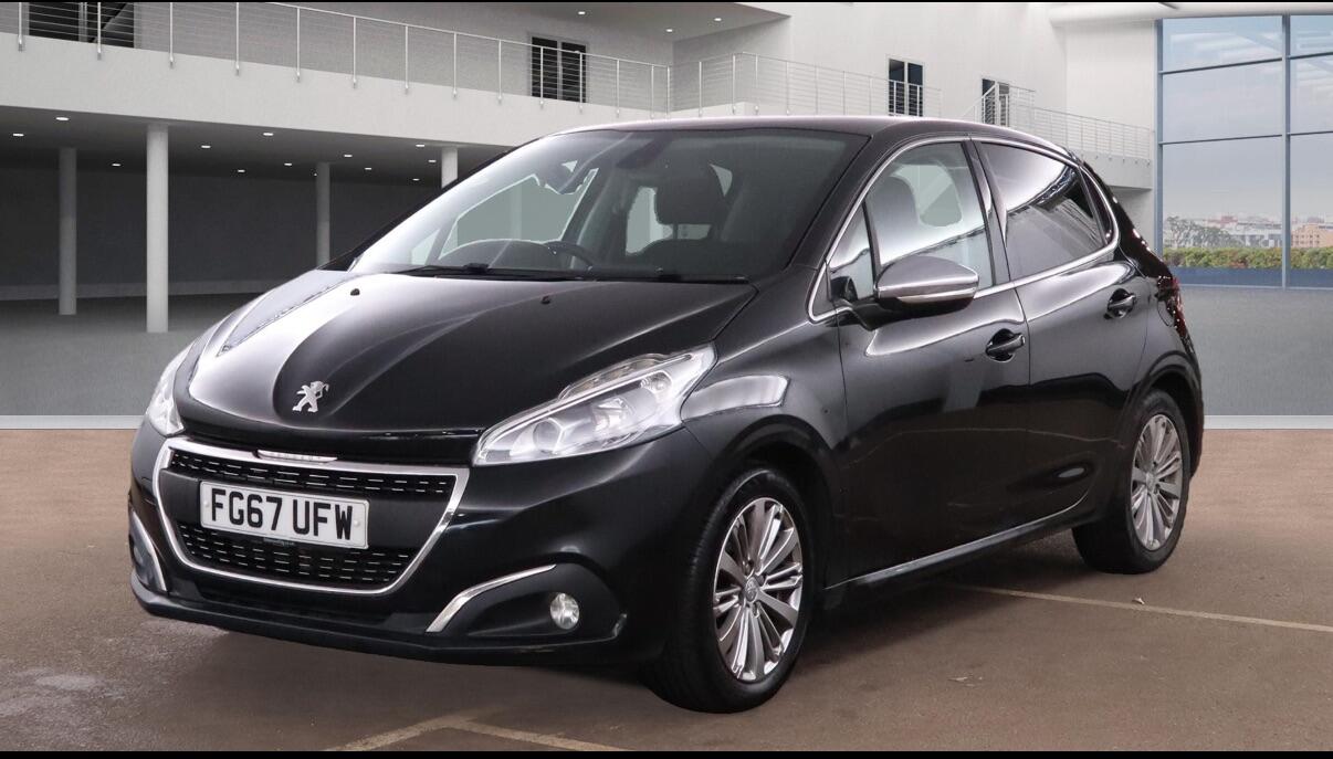Used Peugeot 208 2017 for sale - 76671382: Photo 1