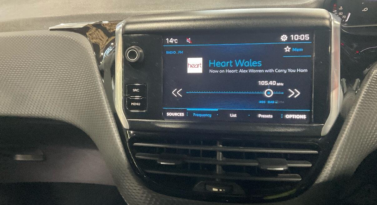 Used Peugeot 208 2017 for sale - 76671382: Photo 9