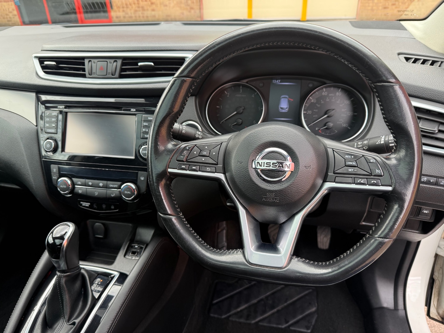 Used Nissan Qashqai 2017 for sale - 78033568: Photo 38