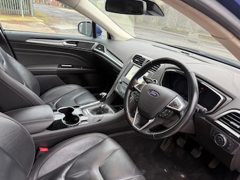 Used Ford Mondeo 2016 for sale - 77060211: Photo