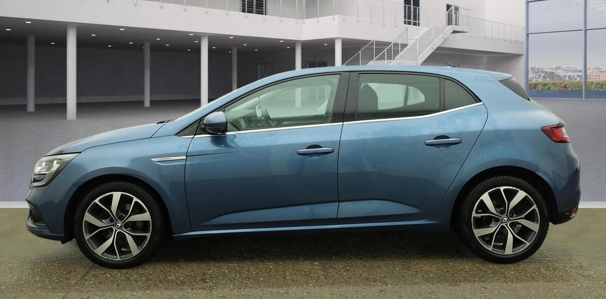 Used Renault Megane 2017 for sale - 77119645: Photo 7