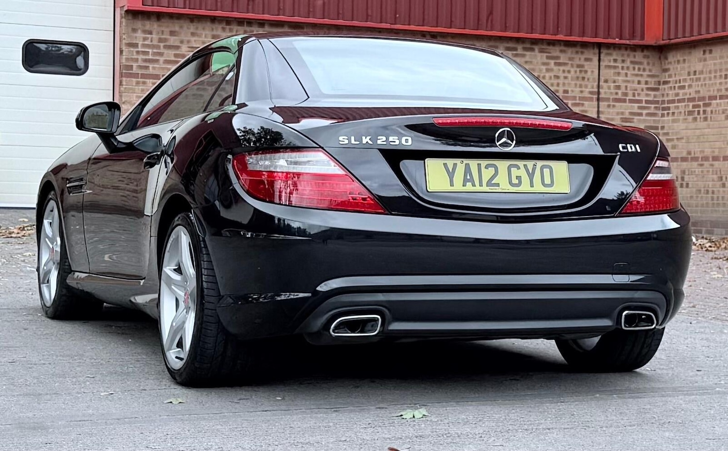 Used Mercedes-Benz SLK 2012 for sale - 76484740: Photo 25