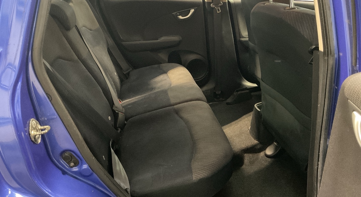 Used Honda Jazz 2012 for sale - 76837498: Photo 9