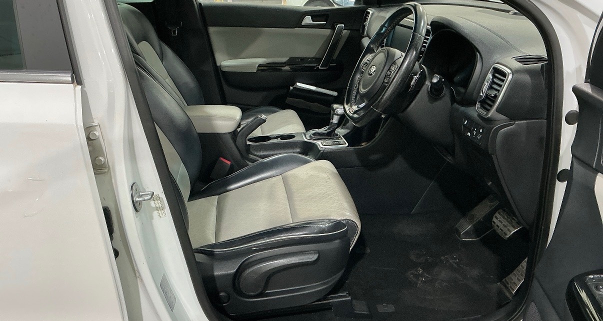 Used Kia Sportage 2017 for sale - 77973575: Photo 2