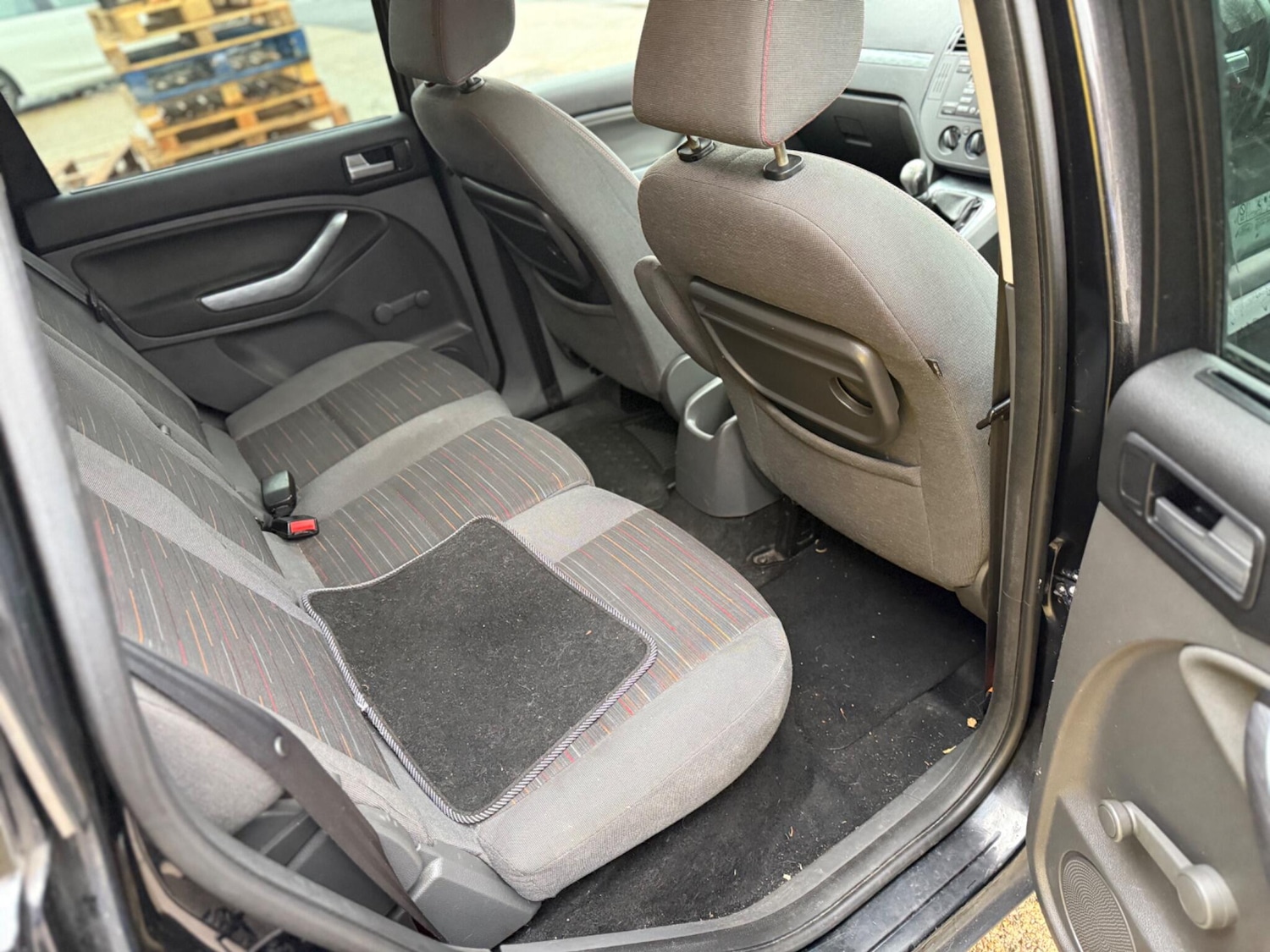 Used Ford C-Max 2009 for sale - 76619925: Photo 15