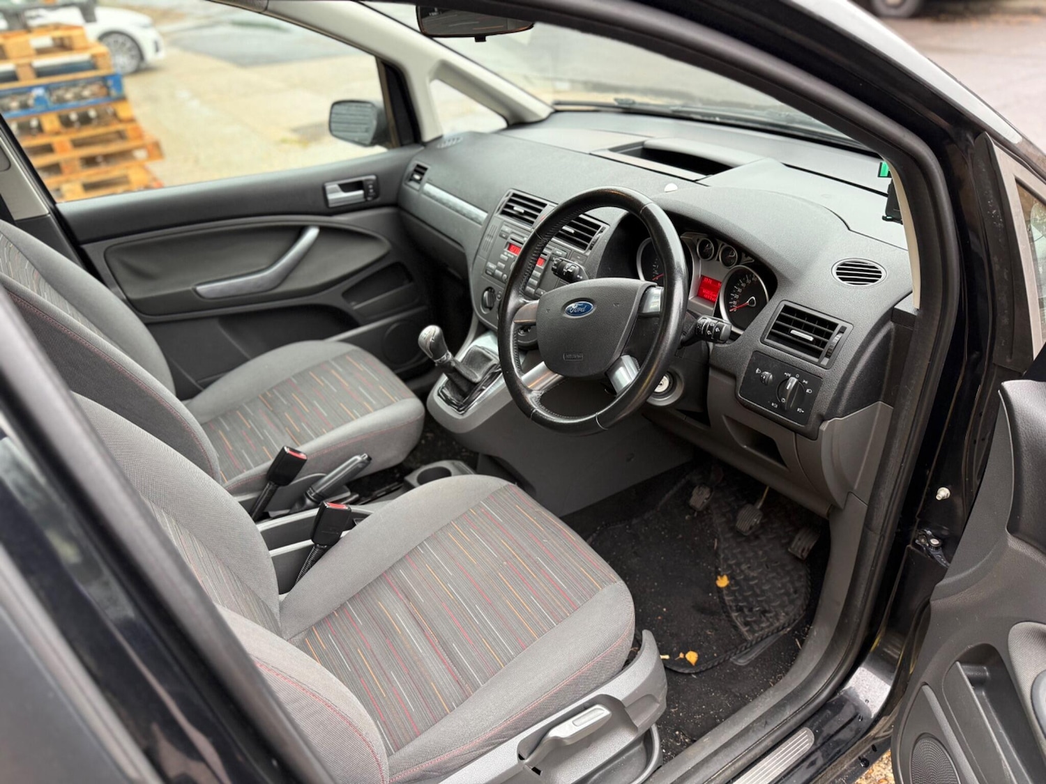 Used Ford C-Max 2009 for sale - 76619925: Photo 2