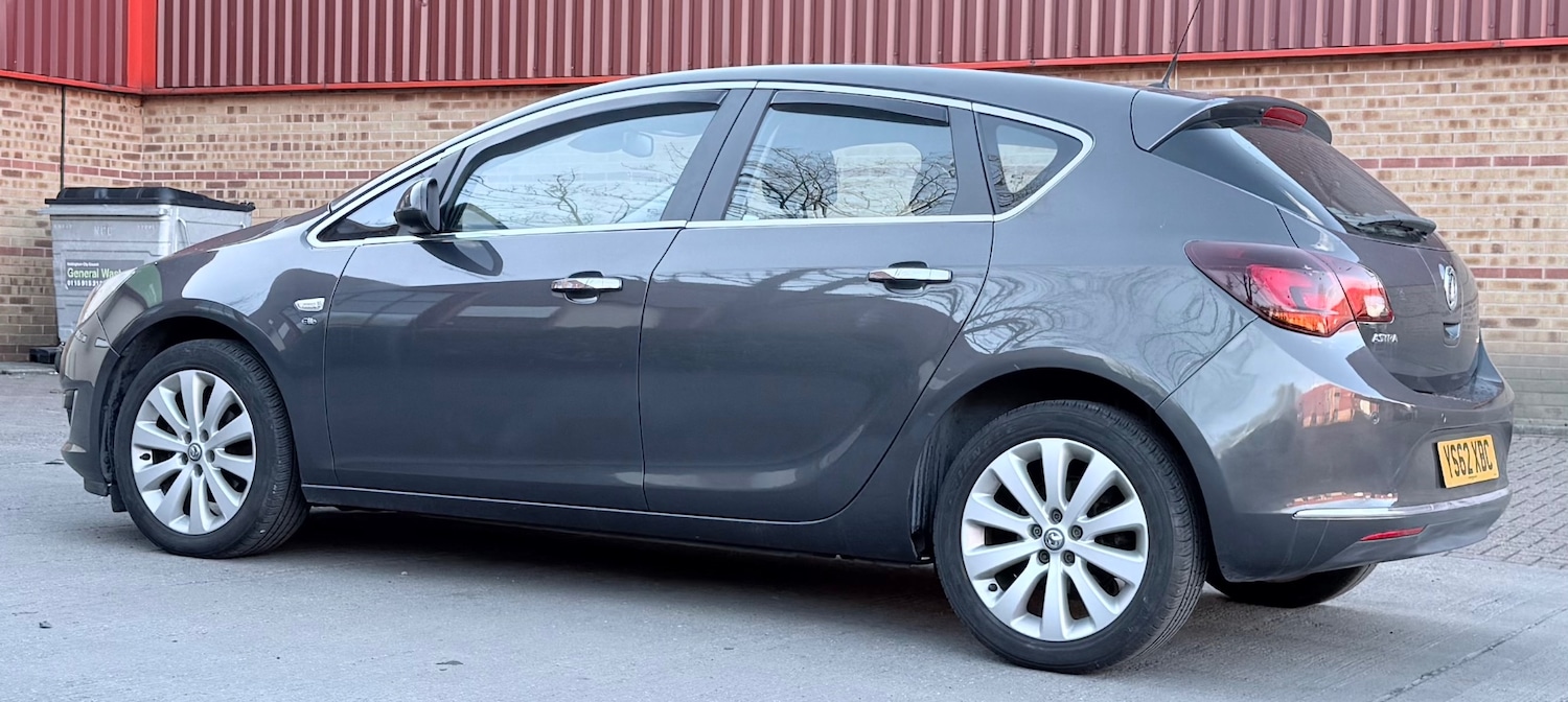 Used Vauxhall Astra 2013 for sale - 77891704: Photo 10