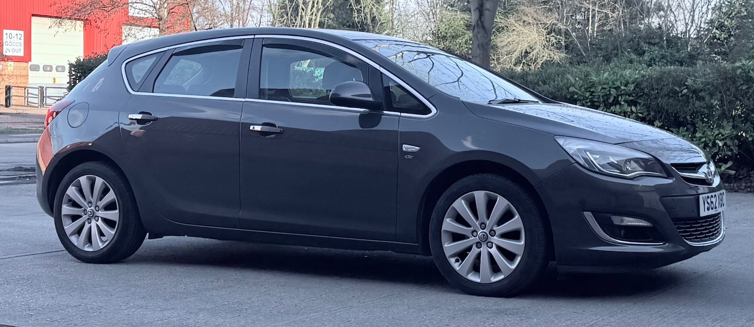 Used Vauxhall Astra 2013 for sale - 77891704: Photo 15