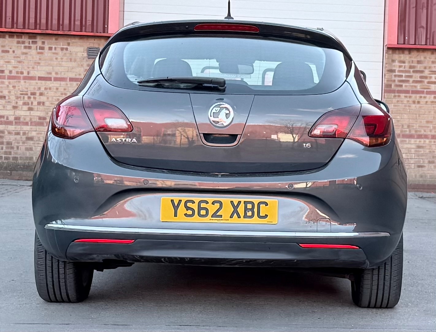 Used Vauxhall Astra 2013 for sale - 77891704: Photo 3
